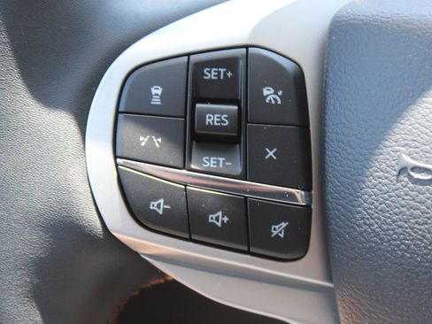 New 2026 Ford Explorer Active AWD/4WD image 23