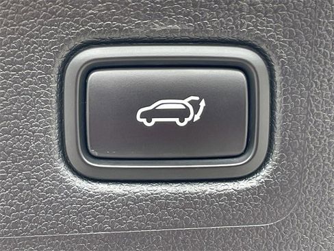 Used 2020 Hyundai Tucson Limited image 28