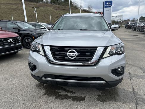 Used 2020 Nissan Pathfinder SV image 22