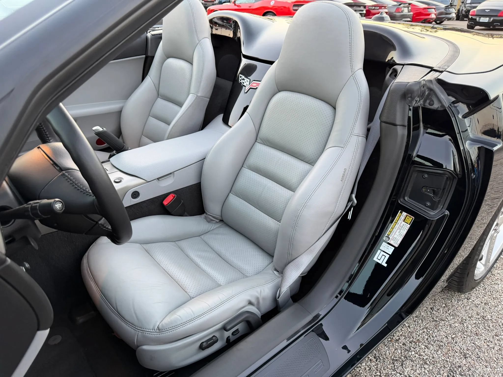 Used 2005 Chevrolet Corvette Convertible w/ Preferred Equipment Group RWD image 23