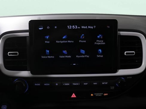 New 2025 Hyundai Venue Limited image 15