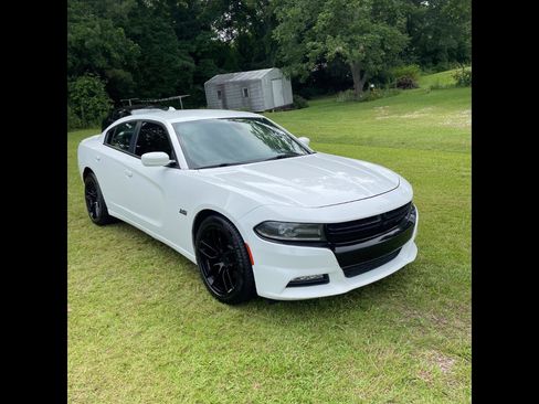 Used 2018 Dodge Charger R/T RWD image 1
