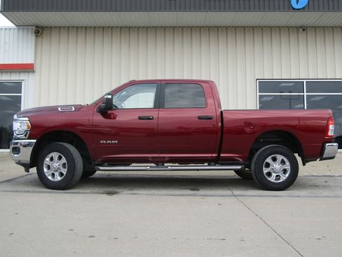 Used 2023 RAM 2500 Big Horn w/ Level 1 Equipment Group image 11