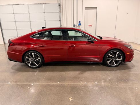 Used 2023 Hyundai Sonata SEL Plus w/ Preferred Accessory Package image 4