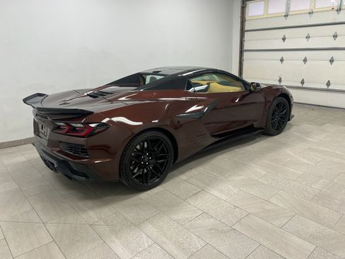 Used 2023 Chevrolet Corvette Z06 image 9