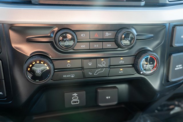 New 2026 Ford F250 XLT w/ 360-Degree Camera Package AWD/4WD image 19