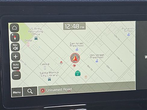 Used 2022 Kia Niro EX Premium image 24