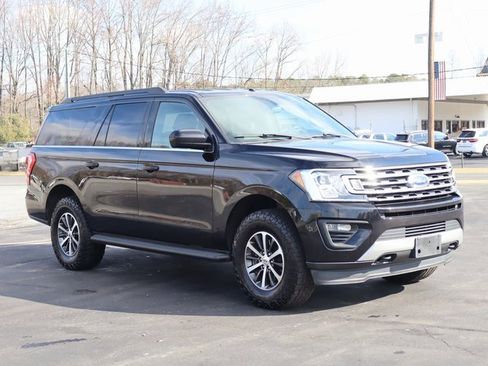 Used 2019 Ford Expedition Max XLT image 9