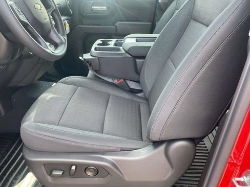 New 2026 Chevrolet Silverado 1500 Custom RWD image 12