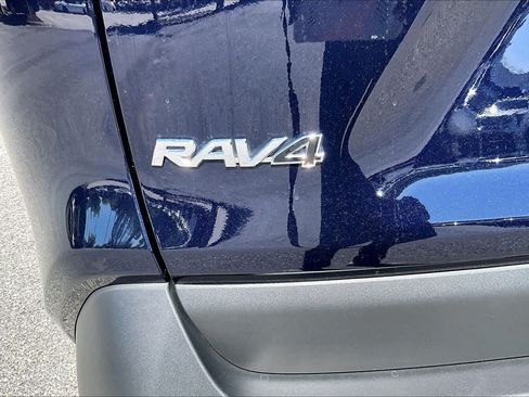 Used 2024 Toyota RAV4 XLE w/ Convenience Package AWD/4WD image 31