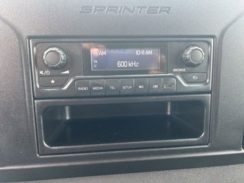 Used 2024 Mercedes-Benz Sprinter 2500 image 15