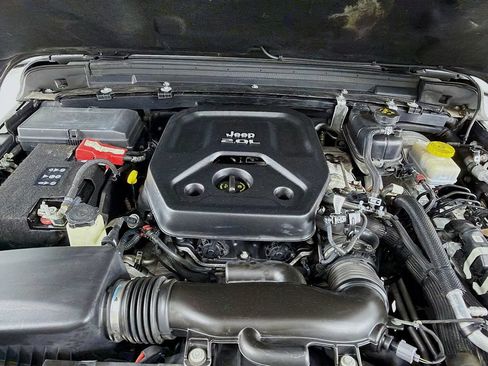 Used 2019 Jeep Wrangler Unlimited Rubicon AWD/4WD image 33