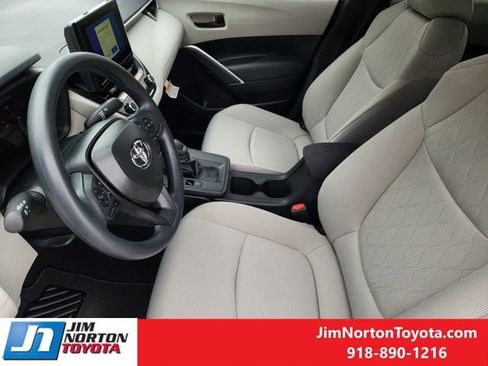 New 2026 Toyota Corolla Cross L image 12