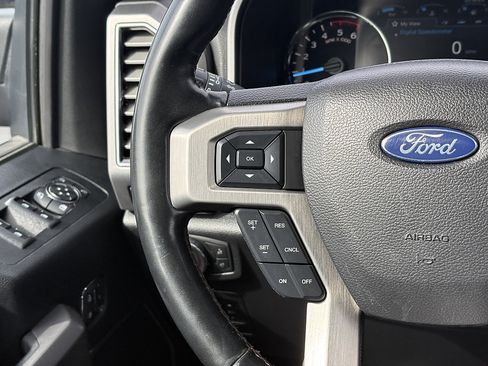 Certified 2019 Ford F150 Platinum w/ FX4 Off-Road Package AWD/4WD image 22