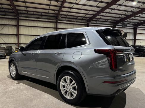 Used 2022 Cadillac XT6 Luxury image 7