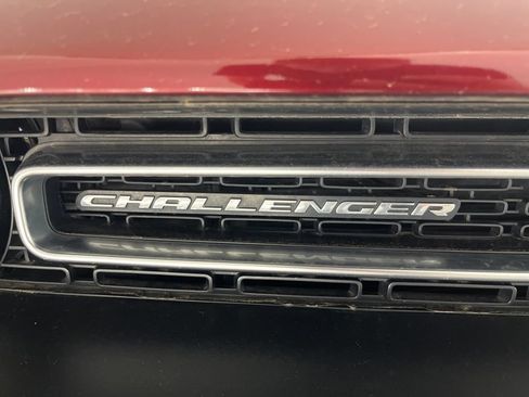 Used 2021 Dodge Challenger SXT w/ Driver Convenience Group RWD image 26