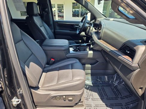 Certified 2025 Chevrolet Tahoe LT AWD/4WD image 7
