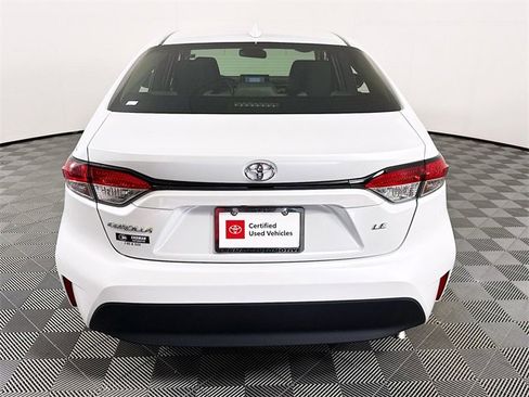 Certified 2025 Toyota Corolla LE image 22