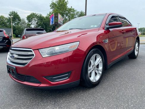 Used 2014 Ford Taurus SEL w/ Equipment Group 201A FWD image 7