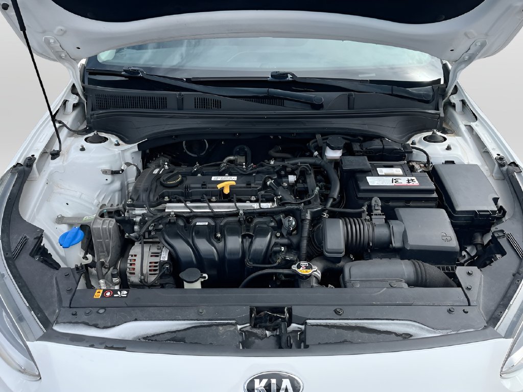 Used 2021 Kia Forte LXS FWD image 27