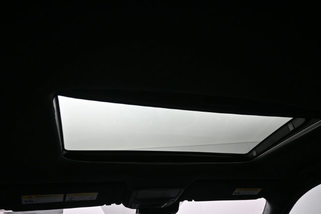Certified 2020 Honda Ridgeline Black Edition image 23