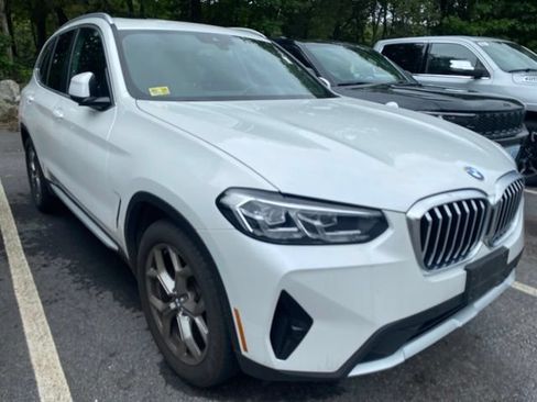 Used 2022 BMW X3 xDrive30i AWD/4WD image 2