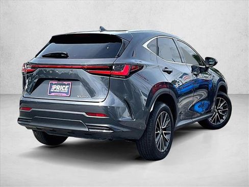 Used 2025 Lexus NX 250 FWD w/ Towing Package (2000 Lbs) image 2