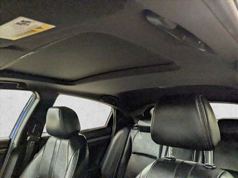 Used 2018 Honda Civic Sport Touring image 17