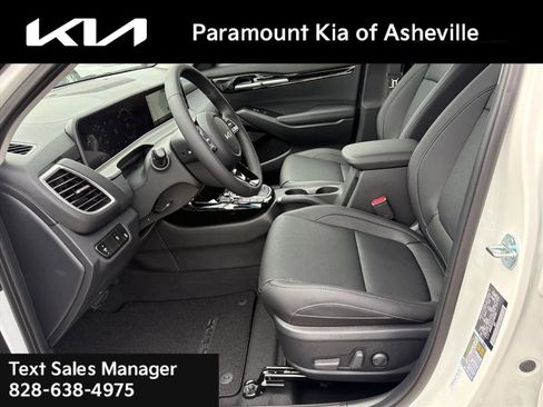 New 2026 Kia Seltos EX image 17