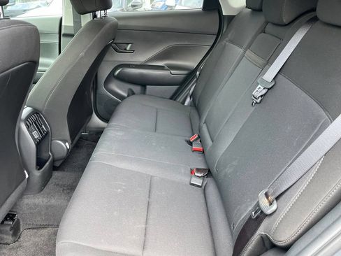 Used 2025 Hyundai Kona SEL AWD/4WD image 7