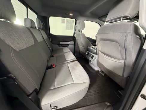 Used 2022 Ford F150 XLT w/ Equipment Group 302A High image 17