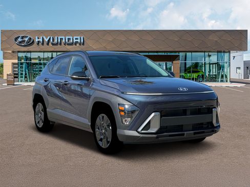Used 2026 Hyundai Kona SEL Sport FWD image 11