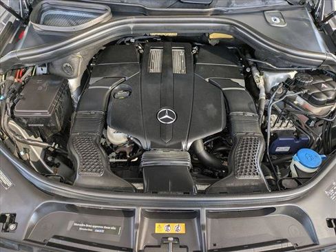 Used 2017 Mercedes-Benz GLS 450 4MATIC image 26