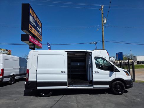 Used 2020 Ford Transit 250 Medium Roof w/ Load Area Protection Package image 5