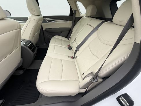 Used 2023 Cadillac XT5 Premium Luxury AWD/4WD image 14