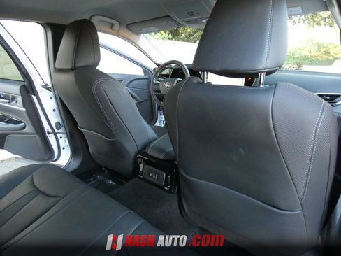 Used 2022 Toyota Mirai w/ Advanced Technology Package RWD image 40