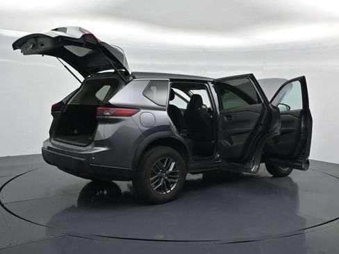 Used 2025 Nissan Rogue S AWD/4WD image 38