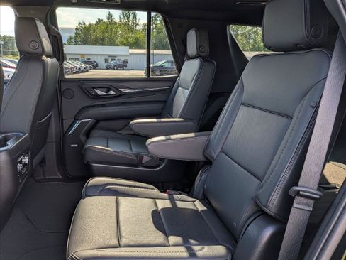Used 2022 GMC Yukon Denali AWD/4WD image 22