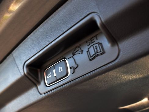 New 2026 Ford Explorer Active w/ Active Comfort Package image 26