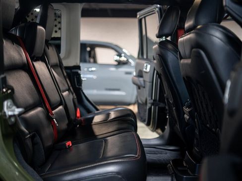 Used 2020 Jeep Wrangler Unlimited Rubicon w/ Quick Order Package 28Y Recon AWD/4WD image 32