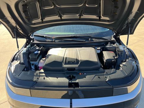 New 2026 Hyundai Ioniq 5 SE image 32