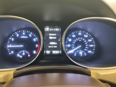 Used 2018 Hyundai Santa Fe Sport AWD/4WD image 23