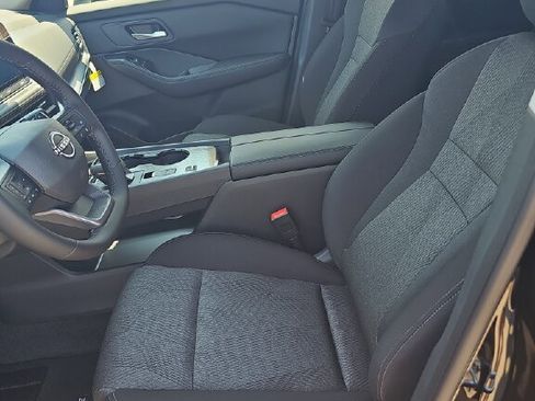 New 2026 Nissan Rogue SV image 5