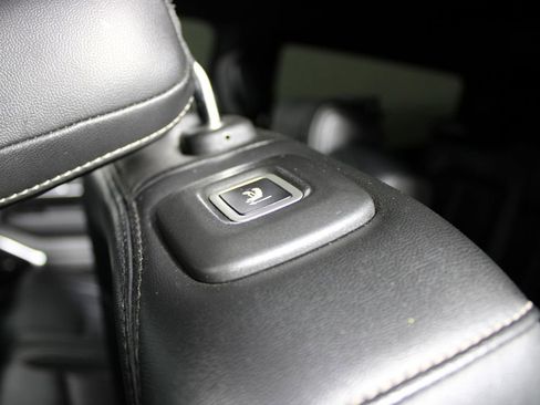 Used 2022 Jeep Wagoneer Series I image 30