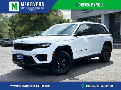 Used 2025 Jeep Grand Cherokee Altitude