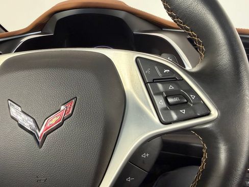 Used 2015 Chevrolet Corvette Z06 w/ 3LZ Preferred Equipment Group RWD image 25