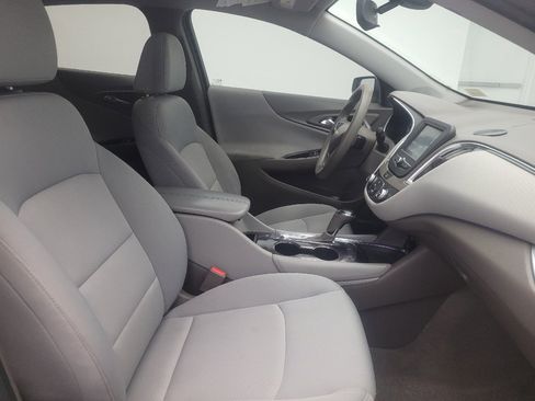 Used 2018 Chevrolet Malibu LT FWD image 21