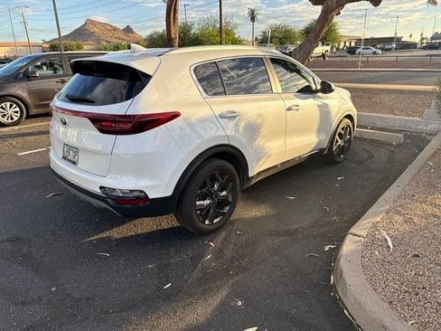 Used 2021 Kia Sportage S FWD image 4