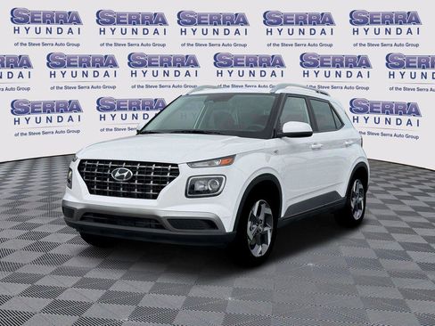 New 2026 Hyundai Venue SEL image 1