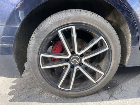 Used 2021 Toyota Camry SE w/ Convenience Package image 8